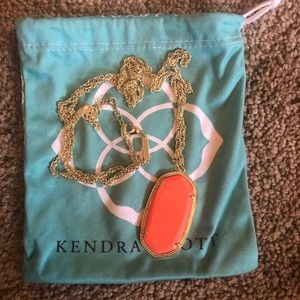 Kendra Scott “Reid” necklace